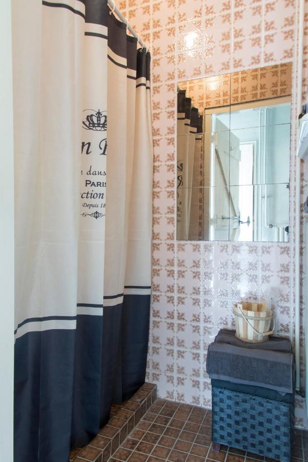B&B Charming Farmhouse Prinsenbeek Exterior foto