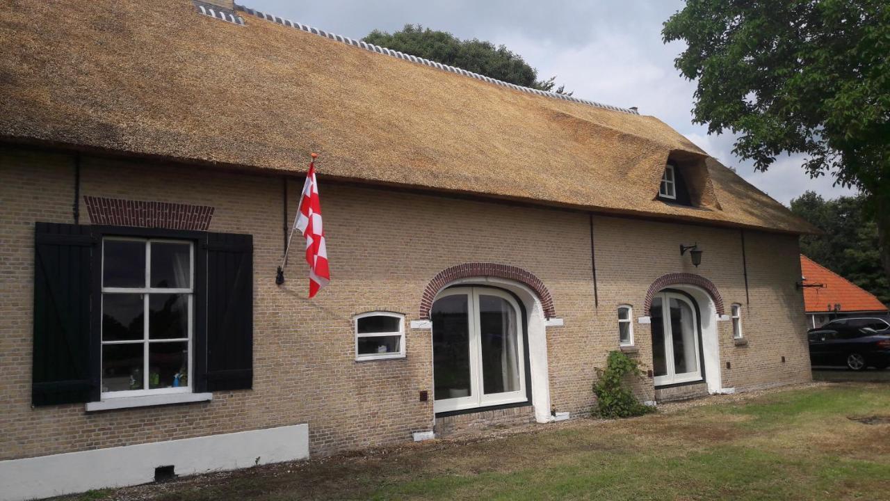 B&B Charming Farmhouse Prinsenbeek Exterior foto